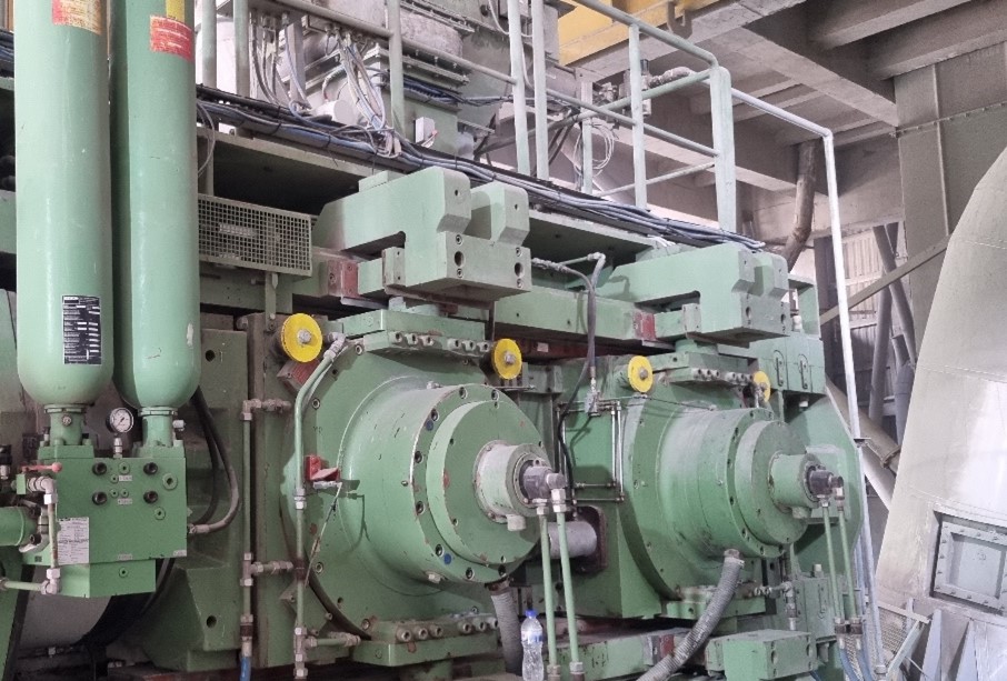 Cylinder repair with optimisation Example press cylinder Cylinder repair with optimisation Example press cylinder